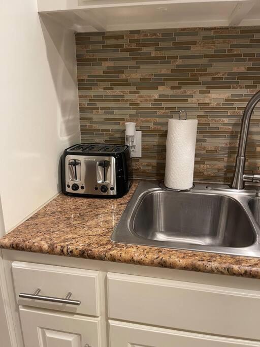 Beautiful/Spacious 2 Bedroom Houston Near Galleria المظهر الخارجي الصورة