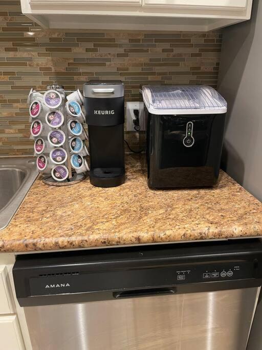 Beautiful/Spacious 2 Bedroom Houston Near Galleria المظهر الخارجي الصورة
