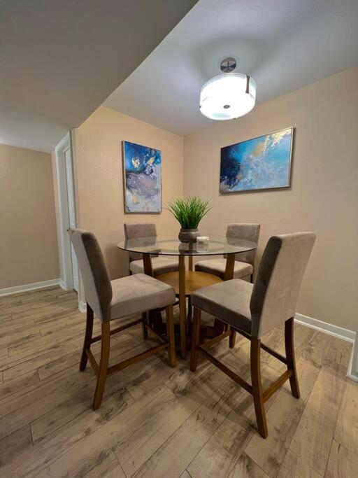 Beautiful/Spacious 2 Bedroom Houston Near Galleria المظهر الخارجي الصورة
