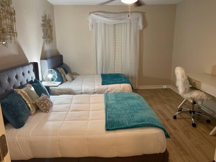 Beautiful/Spacious 2 Bedroom Houston Near Galleria المظهر الخارجي الصورة